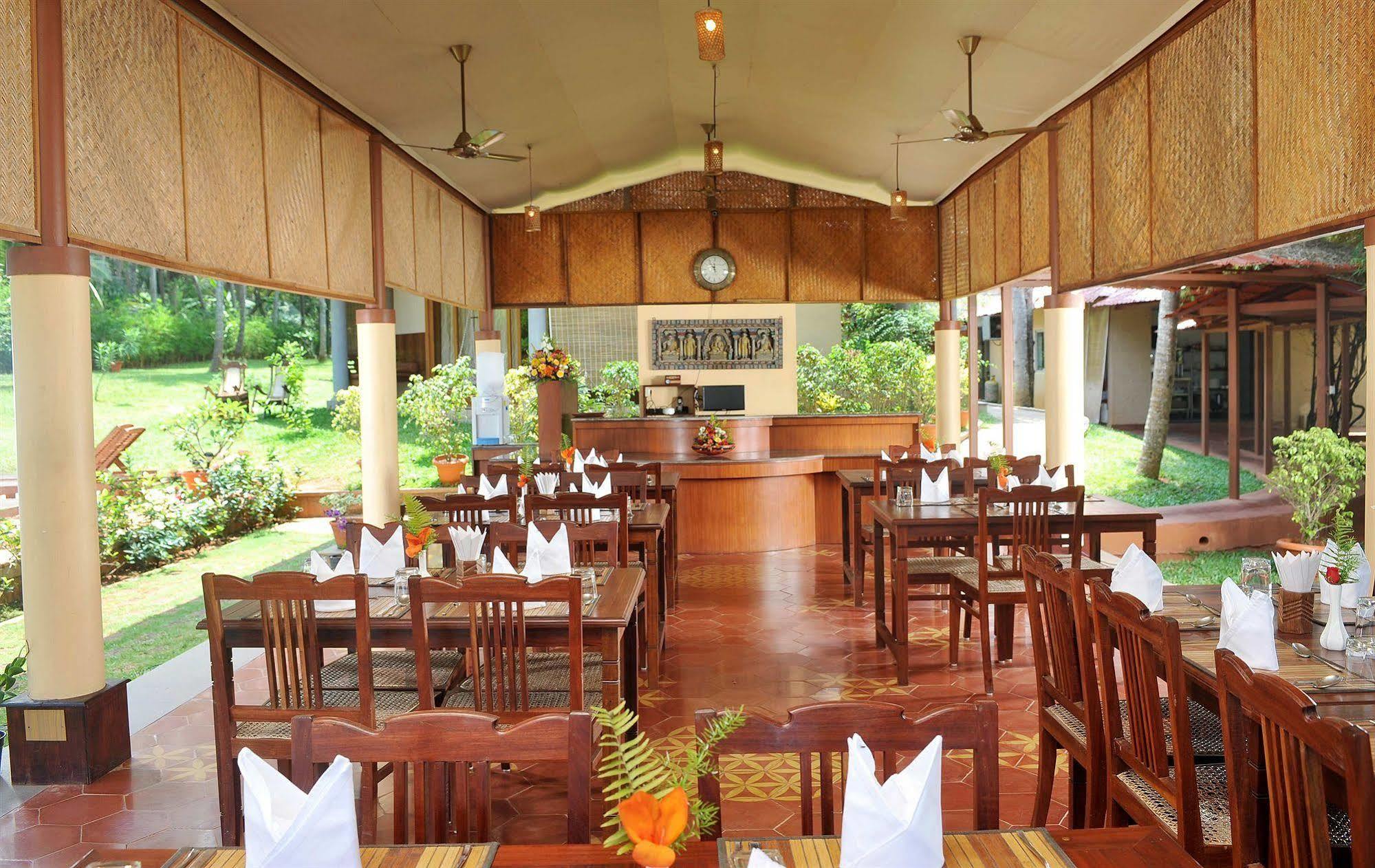 Ananda Lakshmi Ayurveda Retreat Hotel Chowara Exterior foto