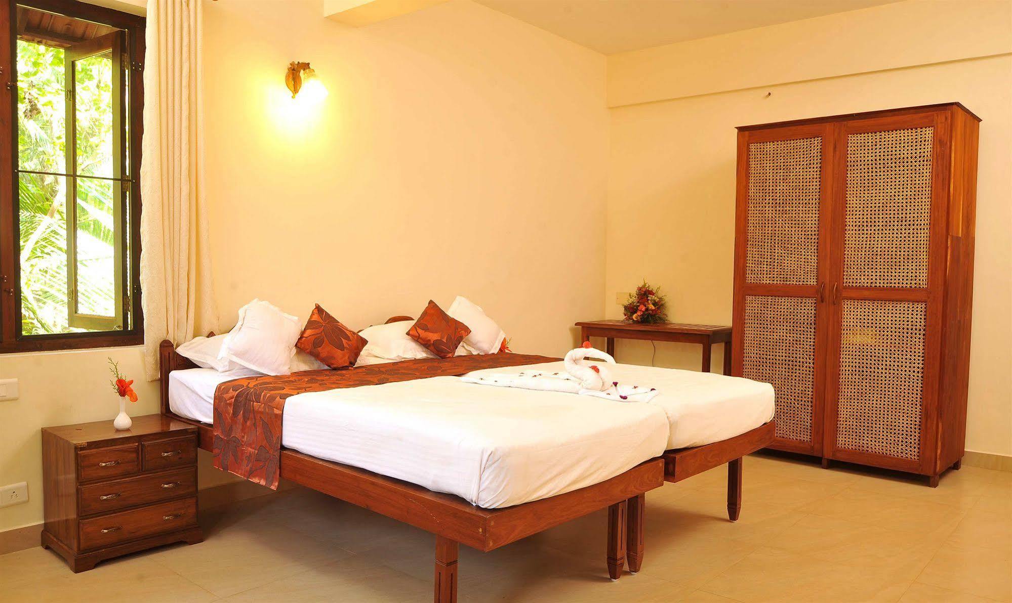 Ananda Lakshmi Ayurveda Retreat Hotel Chowara Exterior foto